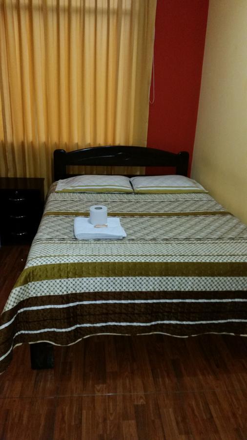 ואנקיו Hostal Los Pinos מראה חיצוני תמונה